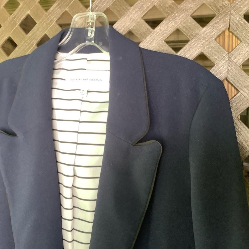 CUPCAKES AND CASHMERE jacket - Picture 8 of 10